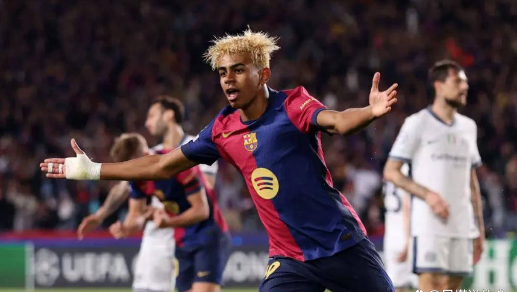 欧冠次回合悬念升温！巴萨两大核心强势归来：莱万替补待命，巴尔德首发在望