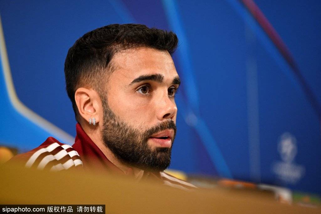 热苏斯转会风波：阿森纳前锋寻求新机遇，西汉姆与弗拉门戈在路上！